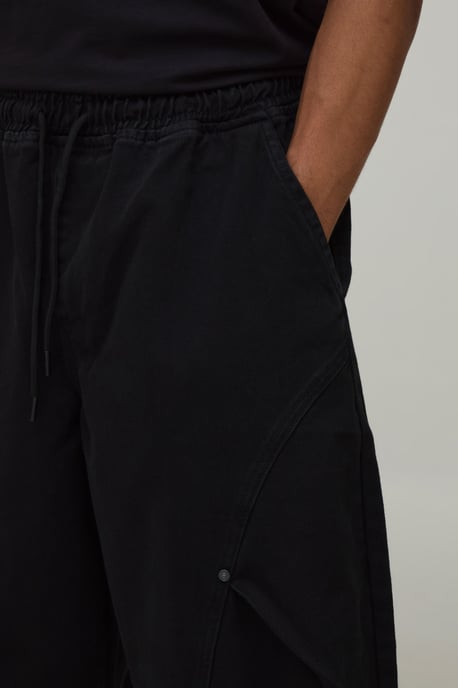 Elasticated Waist Balloon Fit Double Leg Pleat Detail Twill Trousers - Image 3
