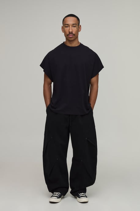 Elasticated Waist Balloon Fit Double Leg Pleat Detail Twill Trousers - Image 4