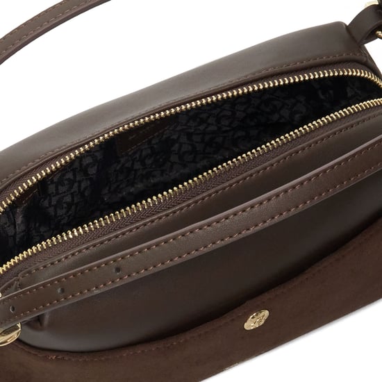 Dune Accessories Duxberry - Logo-Adorned Multi-Strap Bag - Image 2