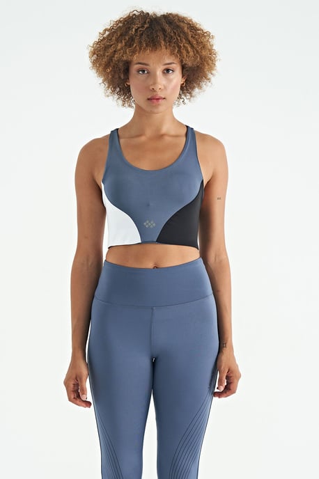 Women's Colour-block Cropped Sports Top - Image 1