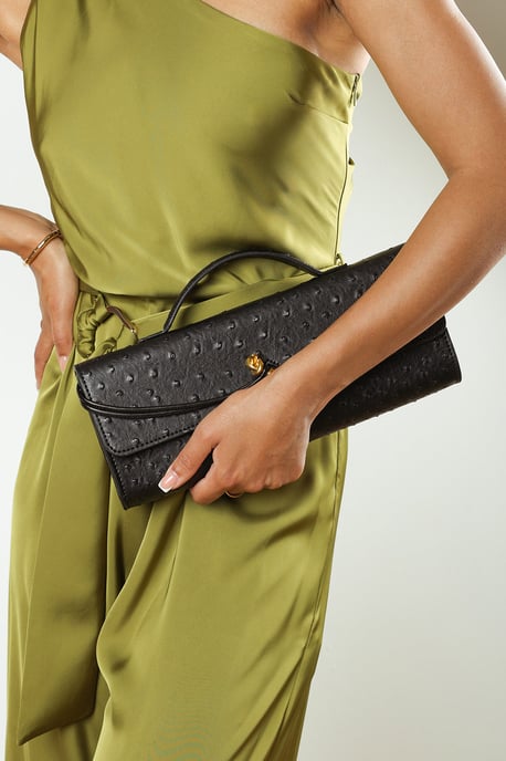 Wheres That From Womens Petal Envelope Style Ostritch Clutch Bag - Image 1