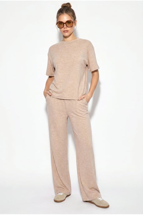 Crew Neck T-Shirt and Pants Two-Piece Set - Image 4