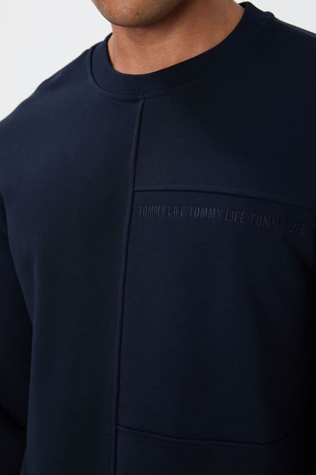 Men's Solid Crew Neck Sweatshirt - Image 3