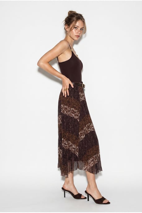 High Waist Paisley Print Midi Skirt with Belt - Image 2
