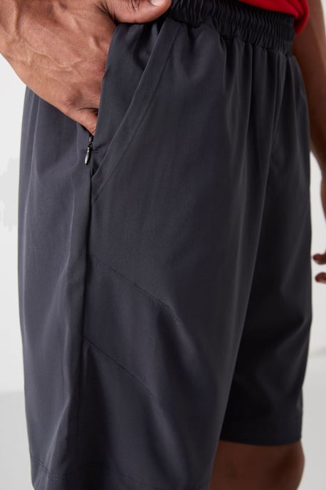 Men's Short Woven Pull-on Shorts - Image 4