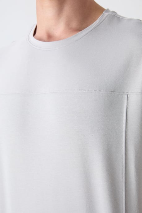 Oversized Crewneck T-shirt - Image 2