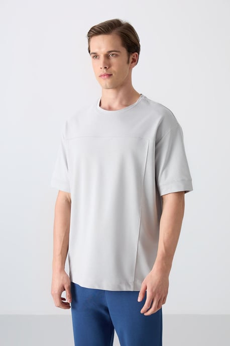 Oversized Crewneck T-shirt - Image 3
