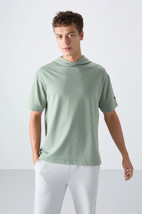Oversized Hoodie Korte Mouwen T-Shirt - Image 1