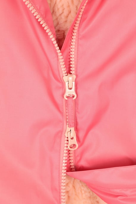 'Tidal' Kids Waterproof Changing Robe Windproof Soft Hooded Full Zip Surf Poncho Pink - Image 5