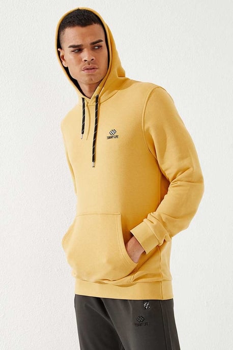 Men's Solid Hooded Sweatshirt With Pocket - Image 4