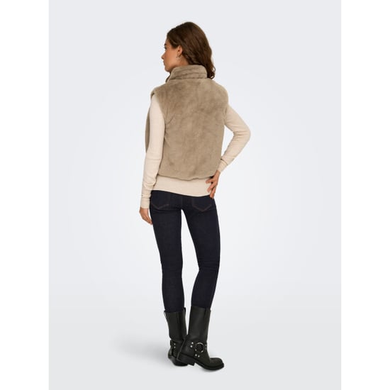 Only Onldana life faux fur waistcoat cc otw zand - Image 3