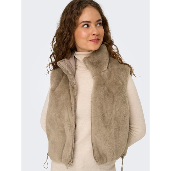 Only Onldana life faux fur waistcoat cc otw zand - Image 6