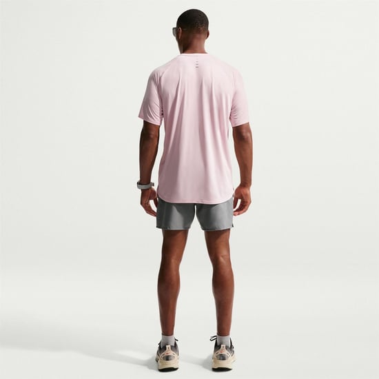 Men's Nike Stride Crew Neck Short Sleeve Jersey Competition T-Shirt in Silt Red/(Ref - Image 6
