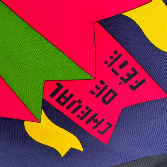 Hermès Cheval de Fête 90 in Multicolor Silk - Image 3