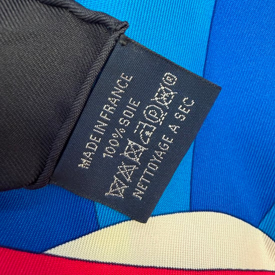 Hermès Cheval de Fête 90 in Multicolor Silk - Image 6