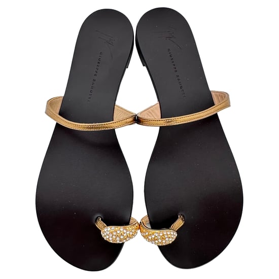 Giuseppe Zanotti Ring Flat Sandals in Black Leather - Image 4
