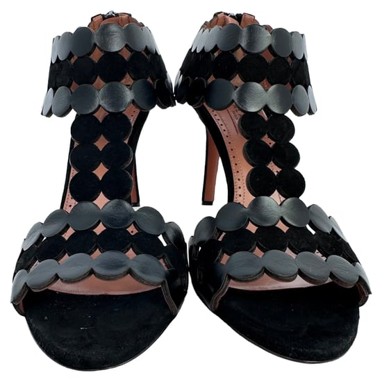 Alaïa Scalloped T-Strap Sandal Heels in Black Suede - Image 2