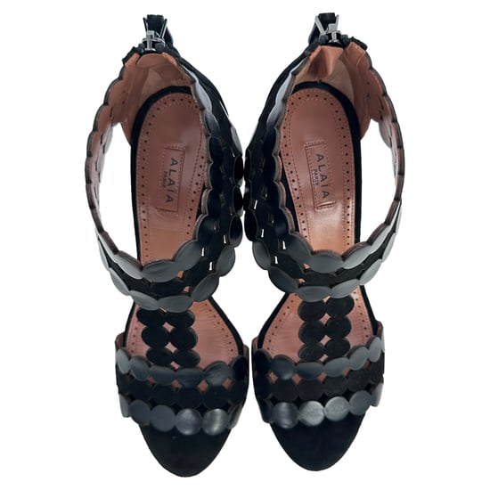 Alaïa Scalloped T-Strap Sandal Heels in Black Suede - Image 4