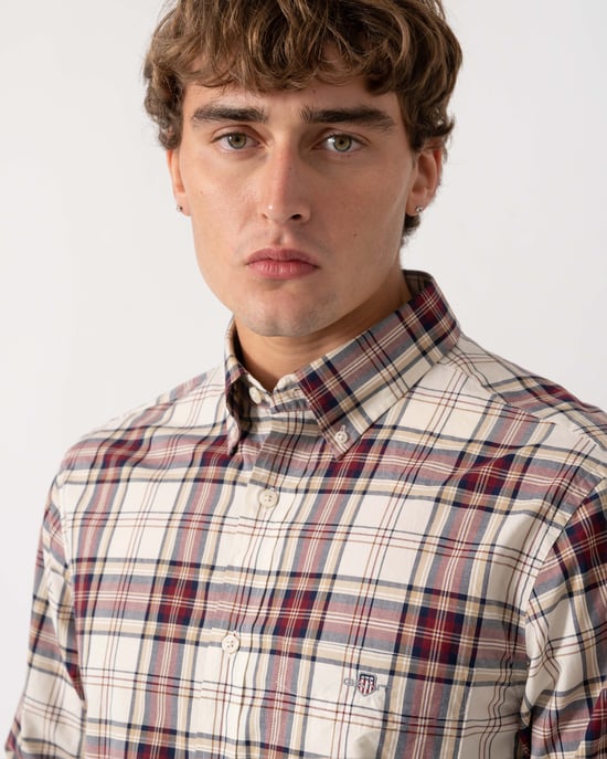 Regular Fit Long Sleeve Logo Detail Shirt in Ecru - Image 4
