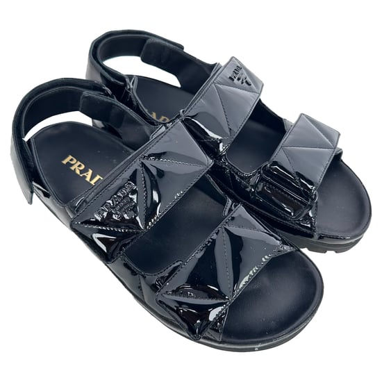Prada Gequiltte Slingback Sport Sandalen in Zwart Lakleer - Image 6