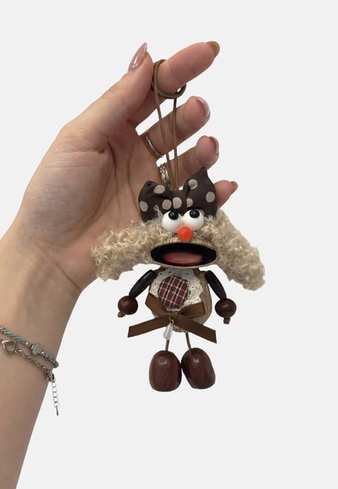 Kassandra Keychain Unisex - Image 4