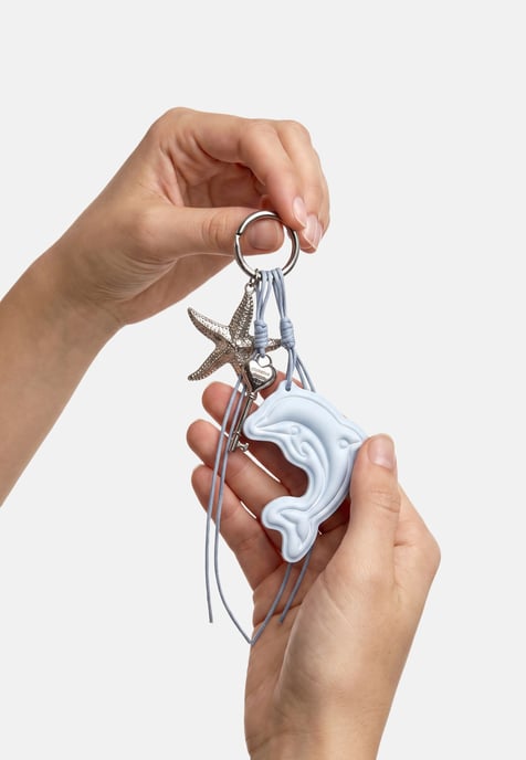 Kassandra Keychain Unisex - Image 3