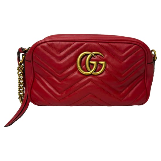 Gucci Kvadderad Marmont Liten Kameraväska i Röd Läder - Image 1