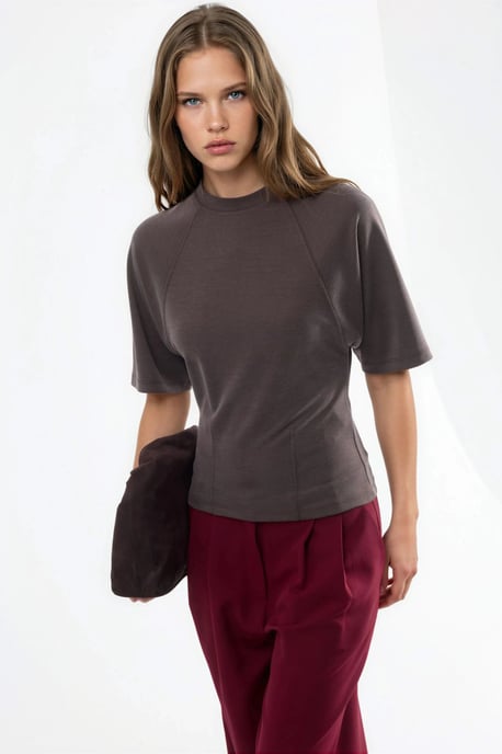 Ribbed Crew Neck Short-sleeve Blouse - Image 1