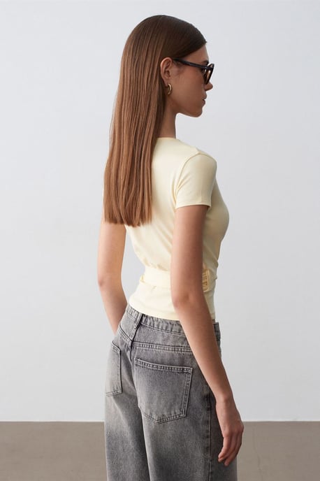 Crop Wrap Blouse With Tie Detail - Image 2