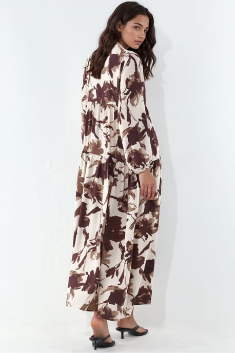 Floral Maxi Dress With Mandarin Collar - Image 3