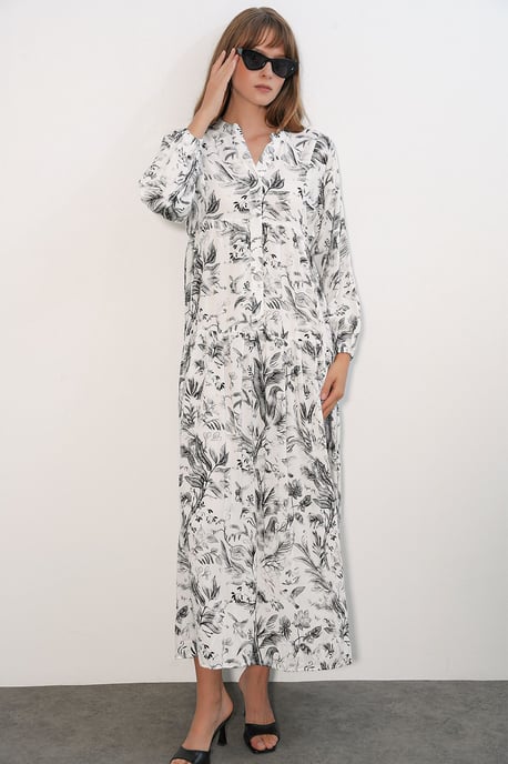 Patterned V-Neck Maxi Dress - Image 2