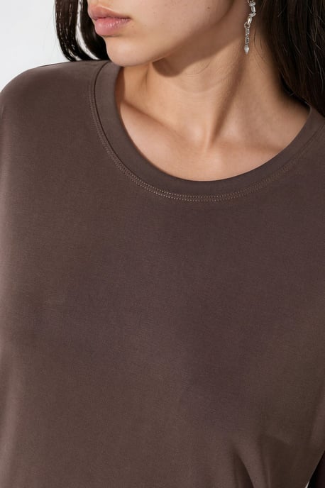 T-shirt met korte mouwen en slitsdetails op de ronde hals - Image 5