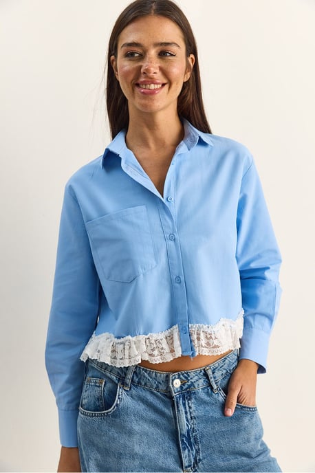 Women’s Cropped Poplin Shirt - Image 6