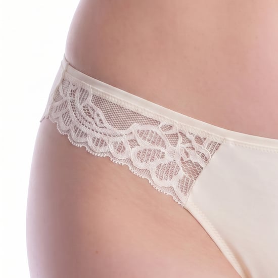 Women's Lace Thong 50556195 - Image 2