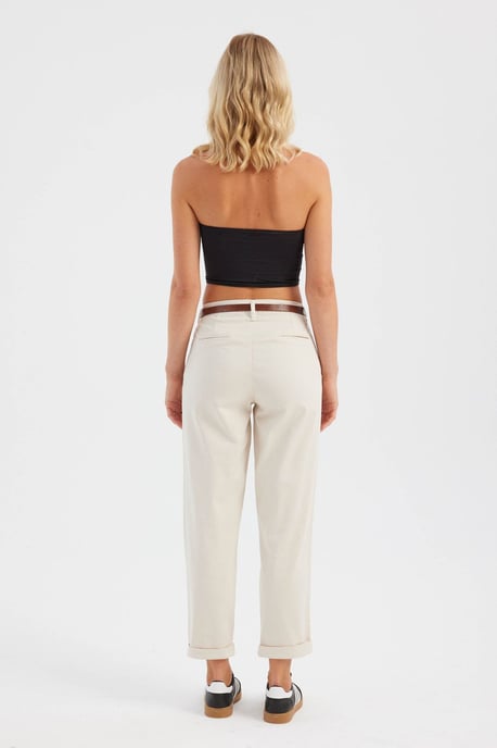Cotton High Waist Carrot fit Trousers with a Belt - Image 5