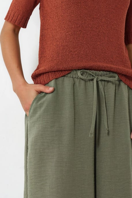 Women's Textured Polyester Jogger Pants - Image 5