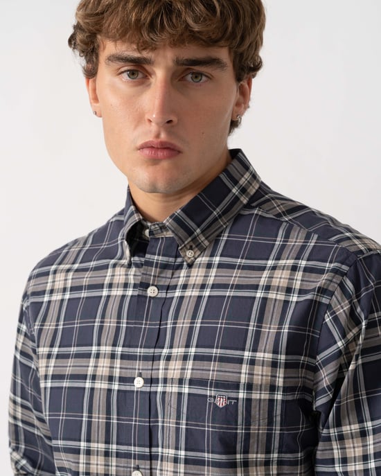 Regular Fit Long Sleeve Logo Detail Shirt in Dark Blue - Image 4
