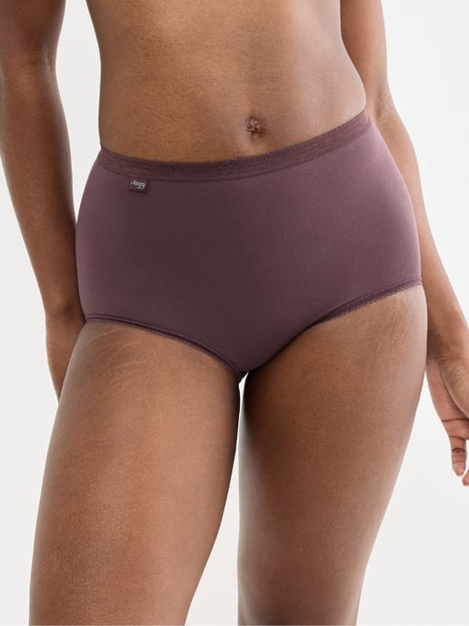 Basic+ Maxi 3 Pack Briefs - Image 2