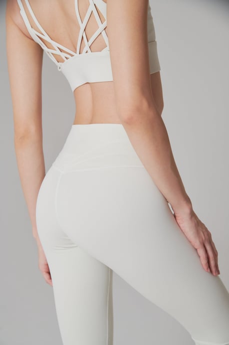 Suzanna Legging - Image 2