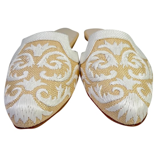 Oscar De La Renta geborduurde muiltjes in beige raffia - Image 2