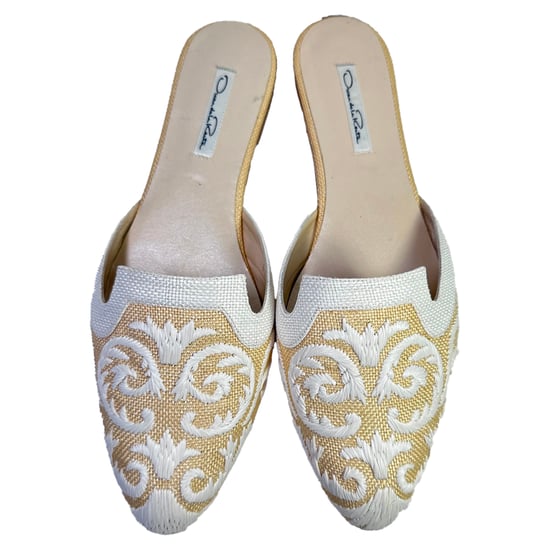 Oscar De La Renta geborduurde muiltjes in beige raffia - Image 4
