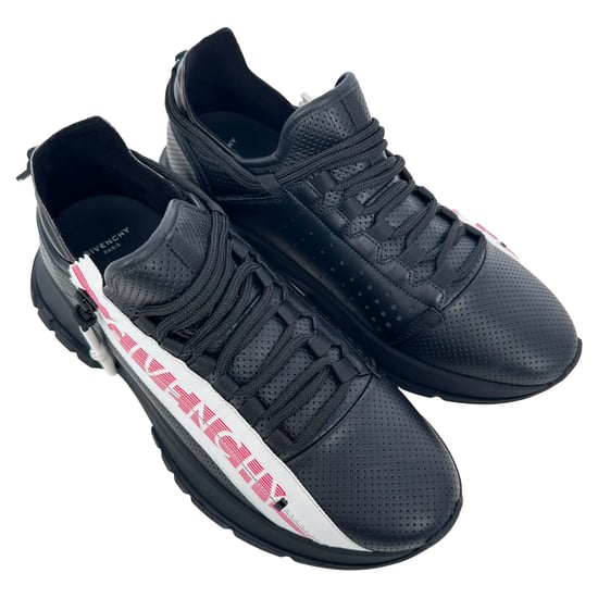Givenchy Spectre geperforeerde sneakers in zwart leer - Image 5
