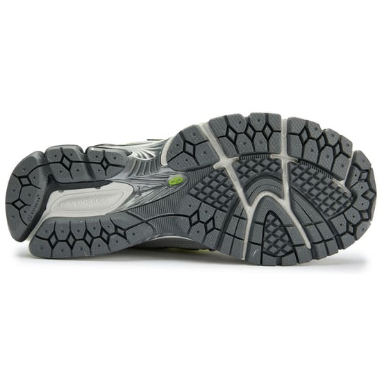 New Balance 1906r Trainers - Image 4