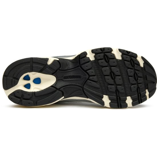 New Balance 530 Trainers - Image 4