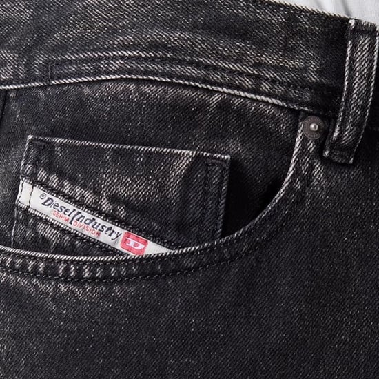 Diesel 2023 D-finitive Dark Blue Denim Pants - Image 4