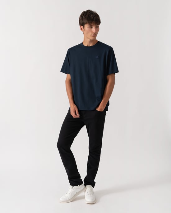 Short Sleeve Logo Detail T-Shirt in Navy - Image 2