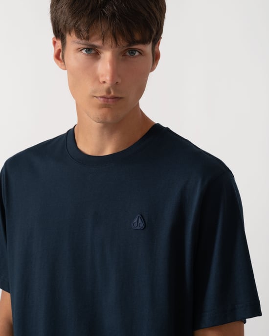 Short Sleeve Logo Detail T-Shirt in Navy - Image 4