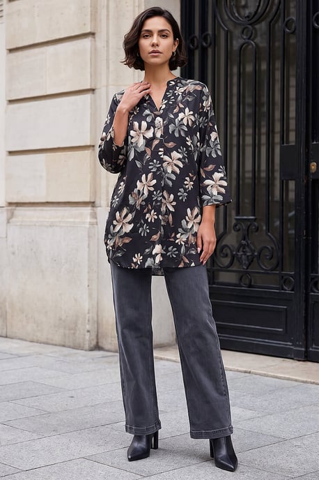 Floral Print Buttoned Longline Top - Image 2