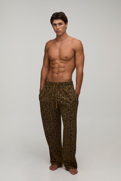 Straight Leg Leopard Print Loungewear Bottoms - Image 4