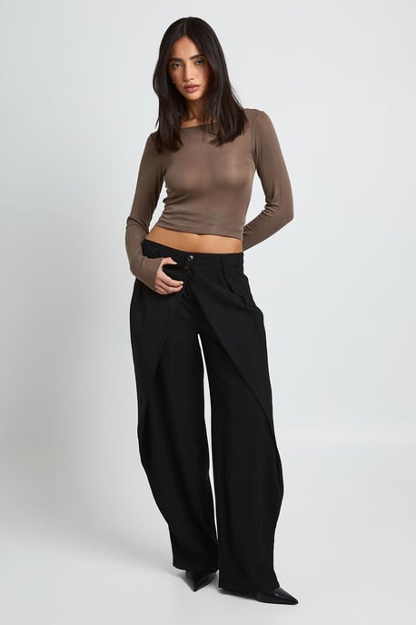 Wrap Pleat Detail Barrel Leg Trousers - Image 3